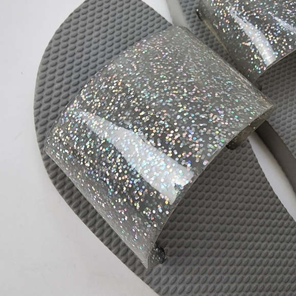 ⭐️40% Off⭐️ Old Navy Jelly Slide Flip-Flops Silver Glitter - Picture 5 of 7